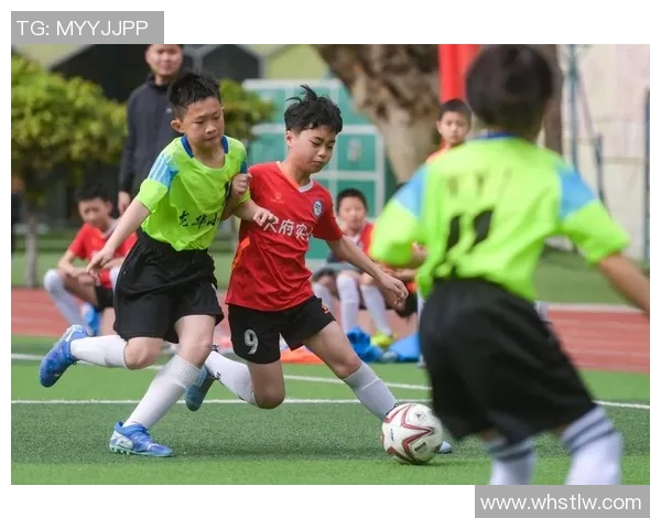 足球明星与孩子们的搞笑日常挑战赛欢乐瞬间大集合